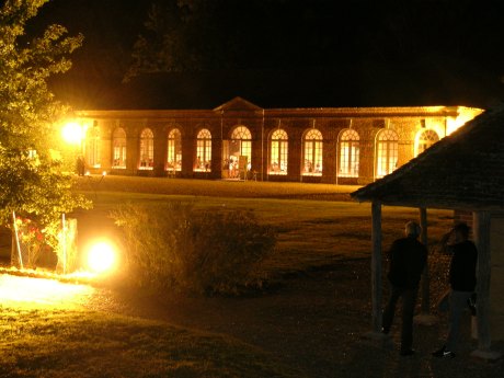 orangerie ext nuit